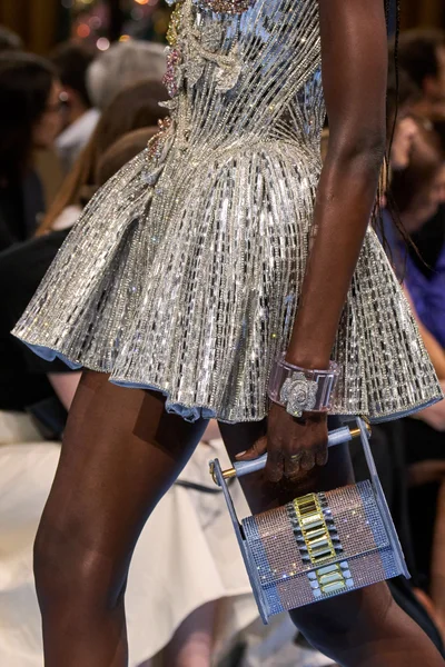 Look 114